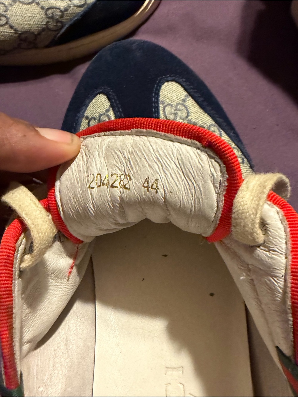 Gucci Blue and Red Trim Canvas Trainer men barely worn - Picture 3 of 5